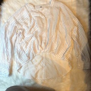 Long sleeve crop top